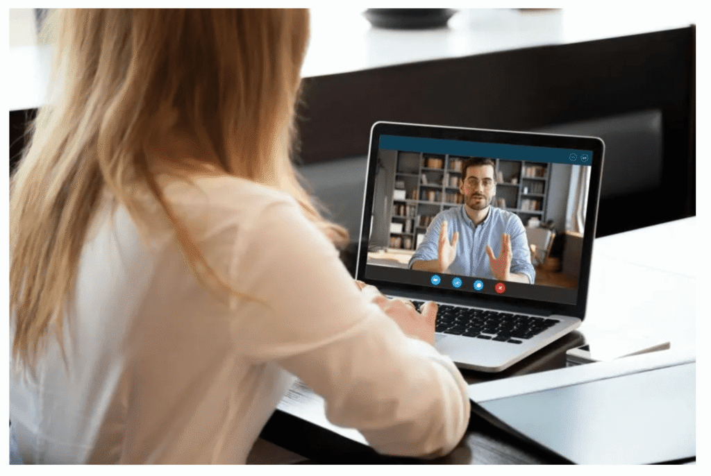 Online Coaching business for women to start from home